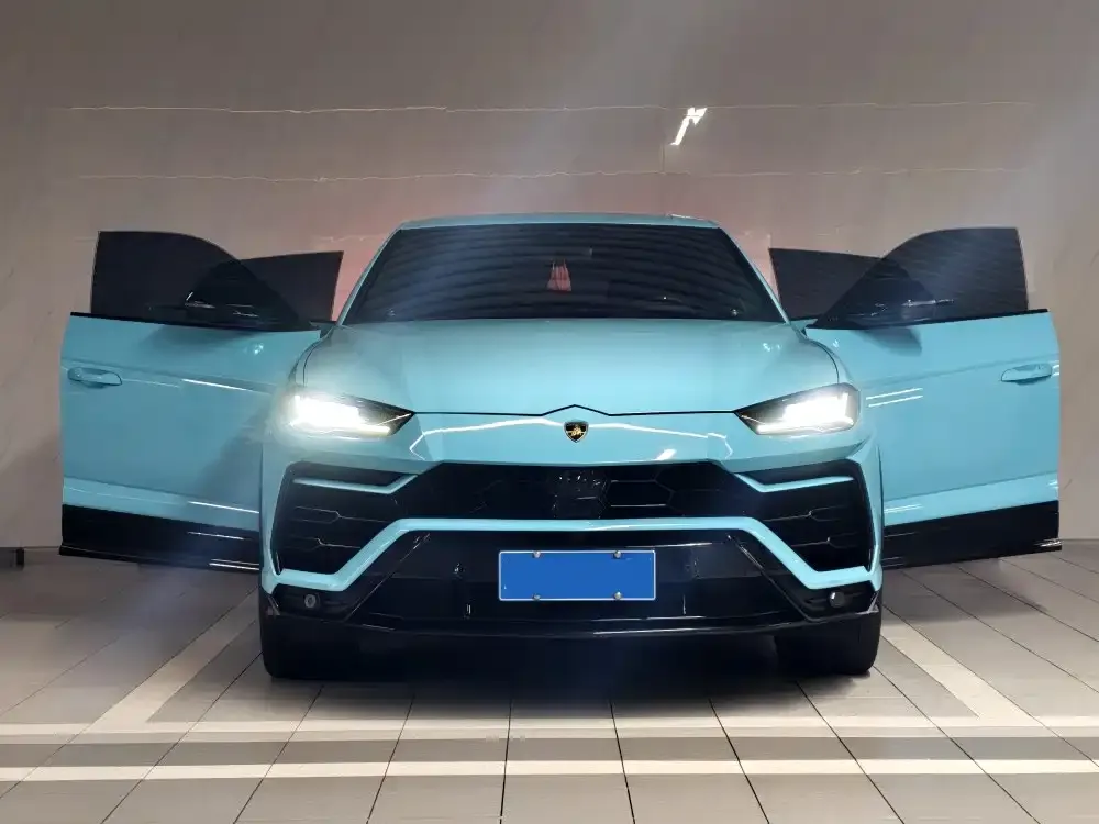 Lamborghini Urus — фото 6