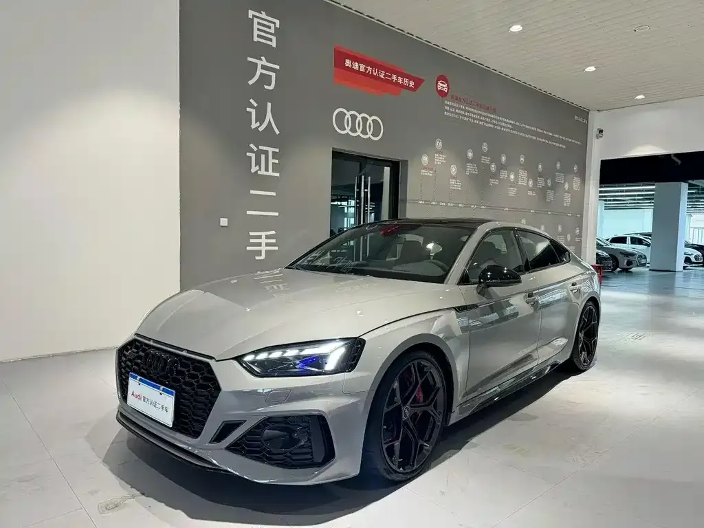 Audi RS 5 — фото 1