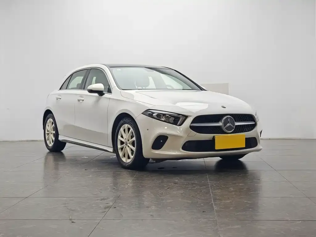 Mercedes-Benz A-Class (Import) — фото 2