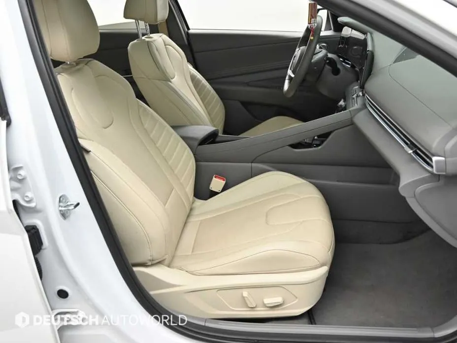 Hyundai AVANTE — фото 3
