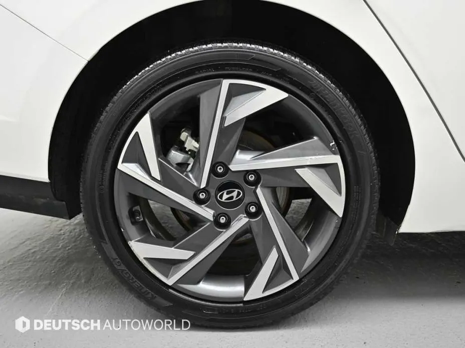 Hyundai AVANTE — фото 10