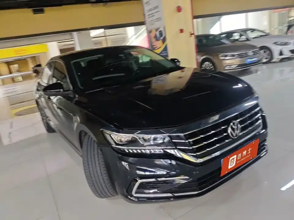 Volkswagen Passat — фото 2