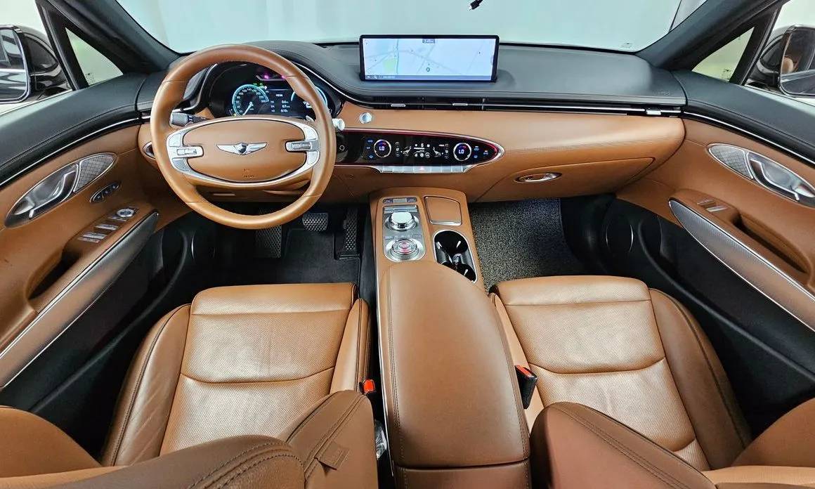 Genesis GV70 — фото 10