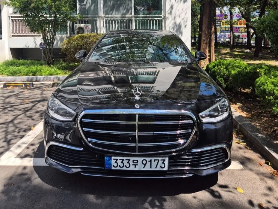 Mercedes-Benz S-Class — фото 1