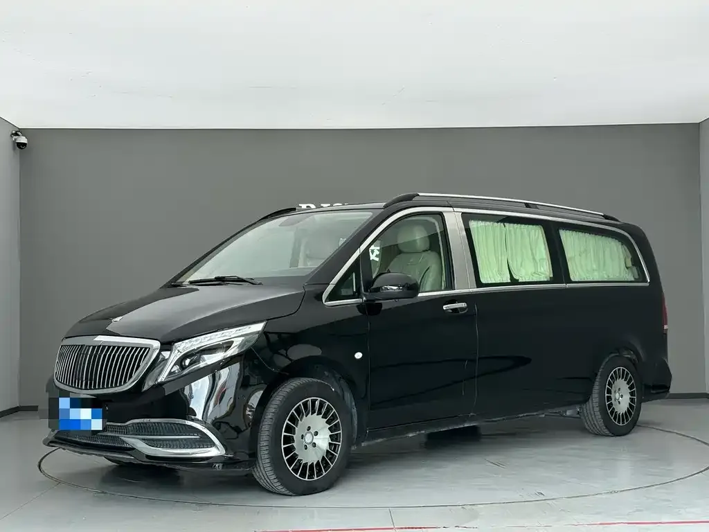 Mercedes-Benz Vito — фото 1