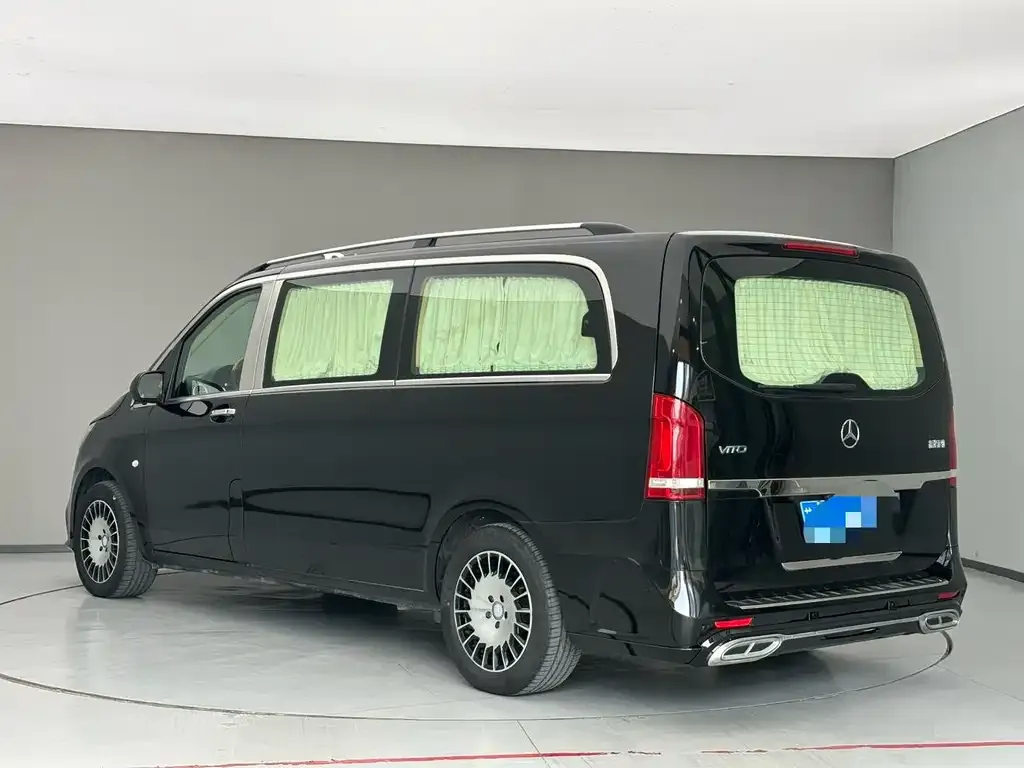 Mercedes-Benz Vito — фото 6
