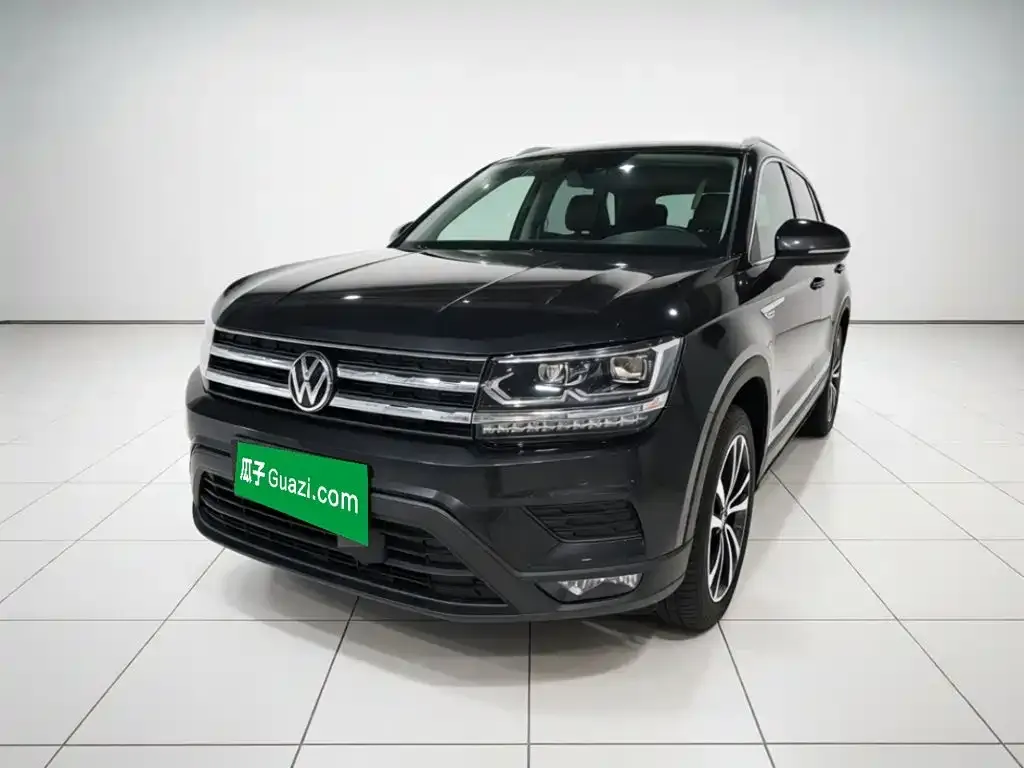 Volkswagen Tharu — фото 1
