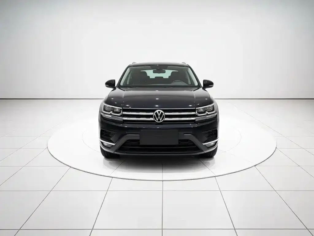 Volkswagen Tharu — фото 9
