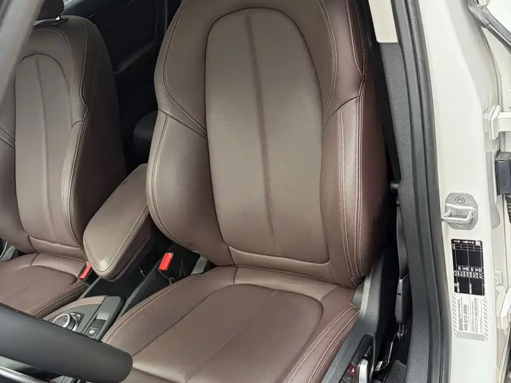 BMW X1 — фото 10
