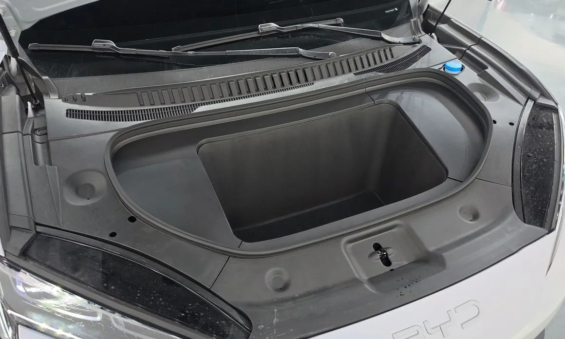 BYD Sealion 7 — фото 10