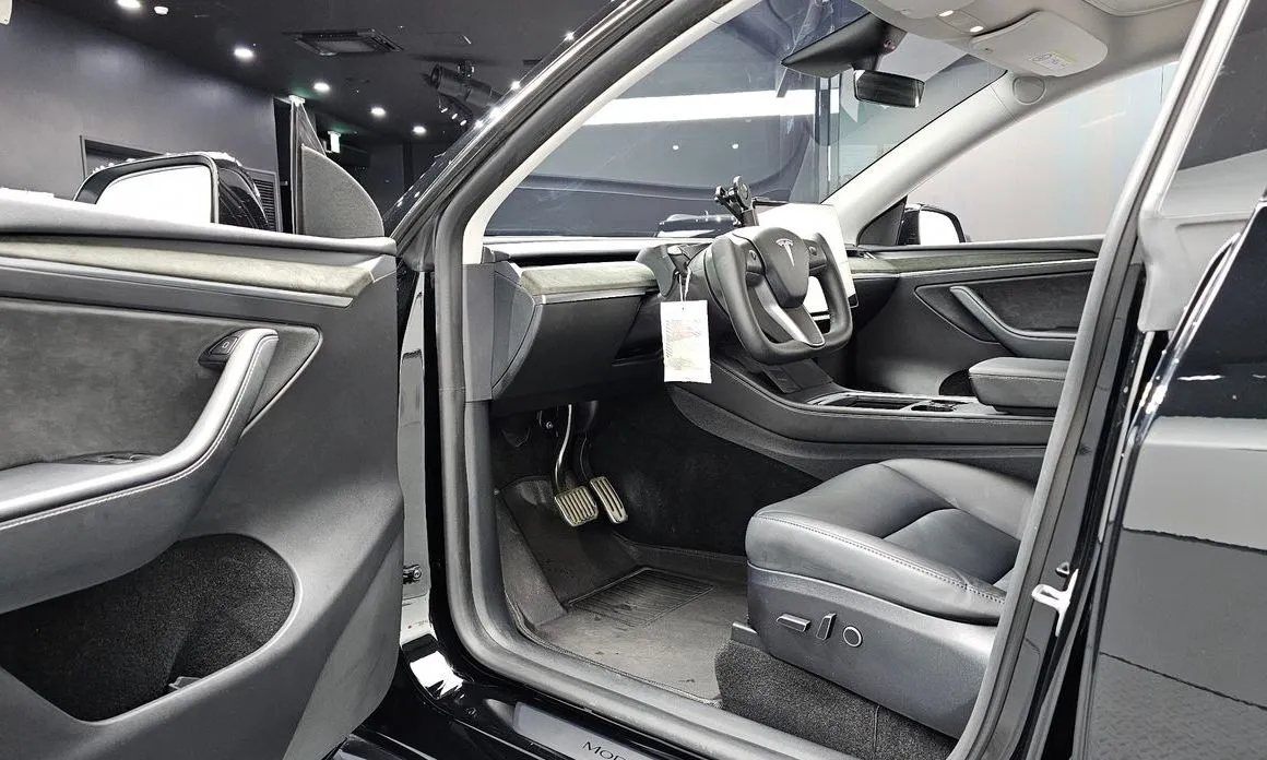 Tesla Model Y — фото 9