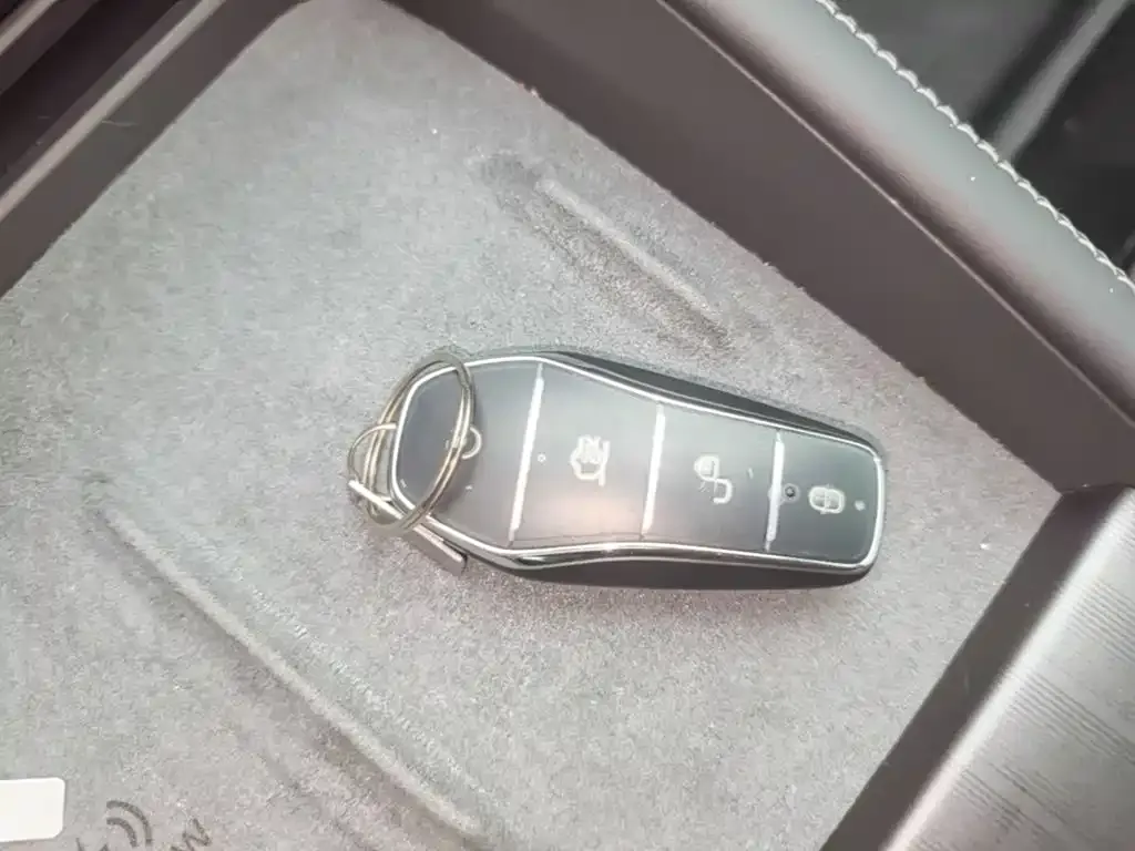 BYD Seal 06 DM-i Touring — фото 6