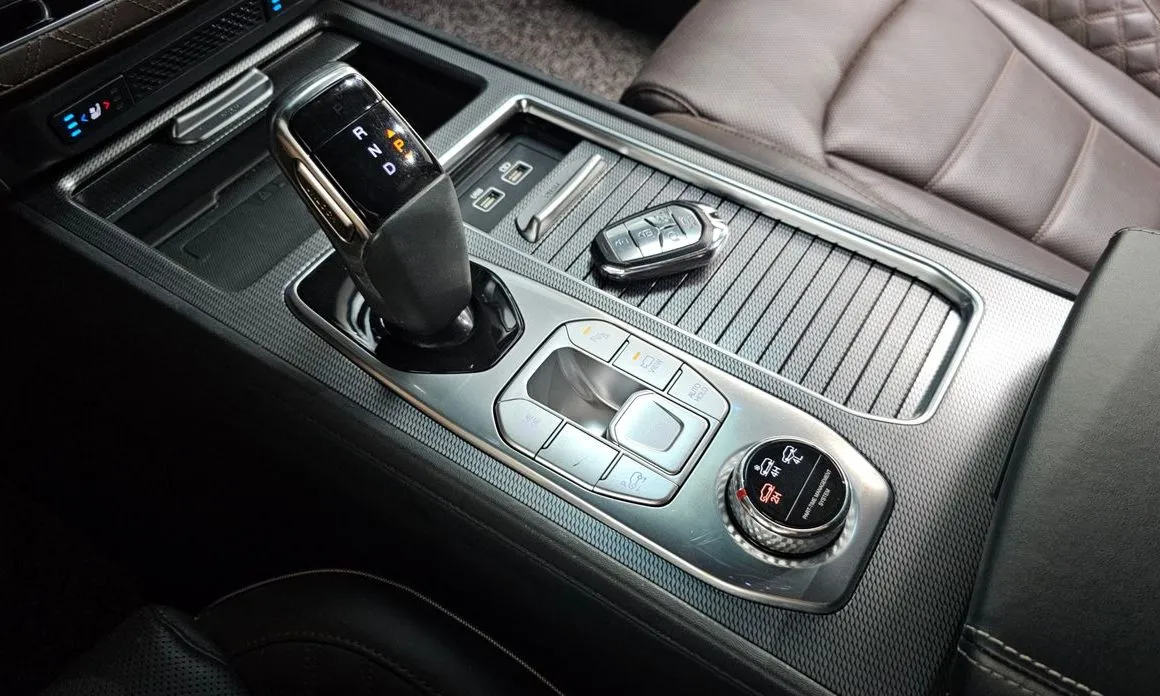 KG Mobility (Ssangyong) Rexton — фото 8