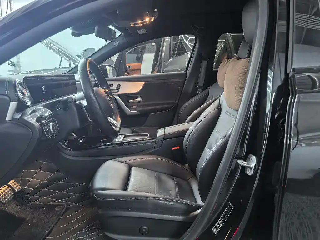 Mercedes-Benz A-Class AMG — фото 6