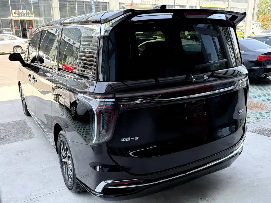 Hongqi HQ9 PHEV — фото 4