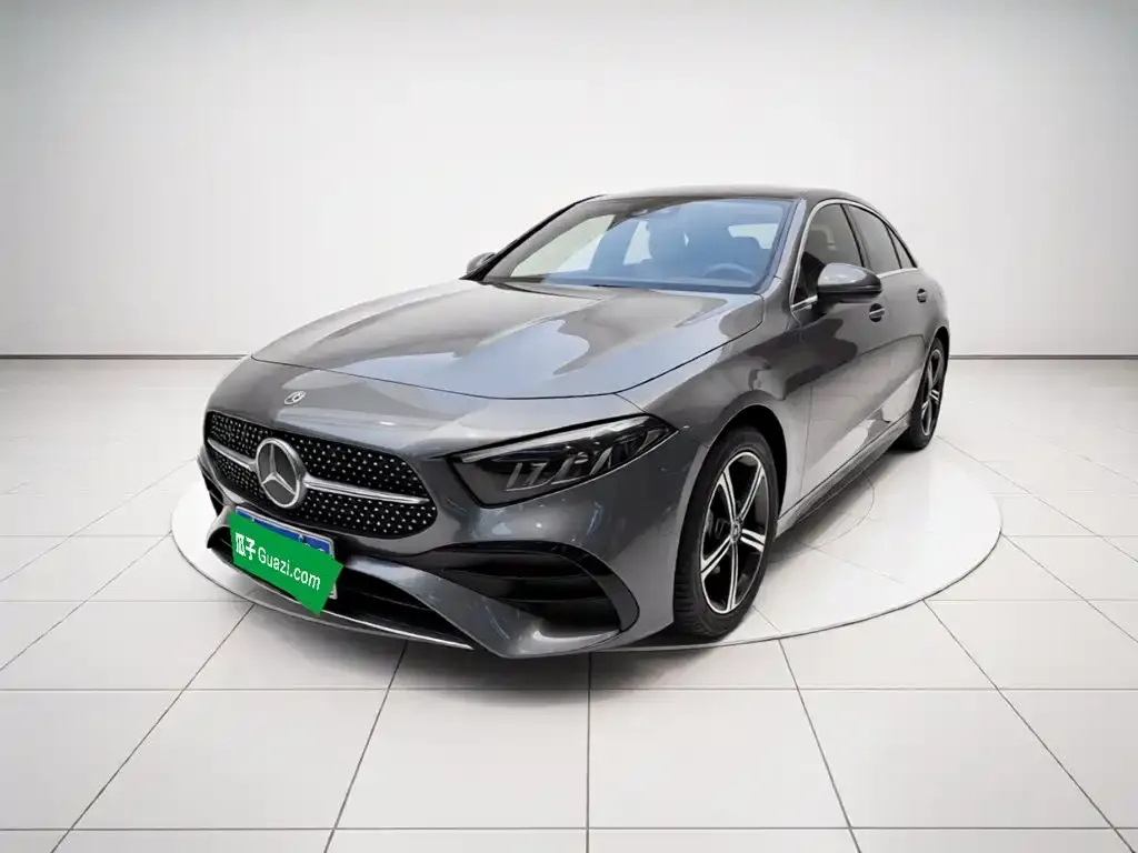 Mercedes-Benz A-Class — фото 1