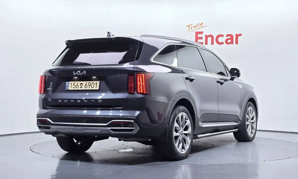 Kia Sorento — фото 10