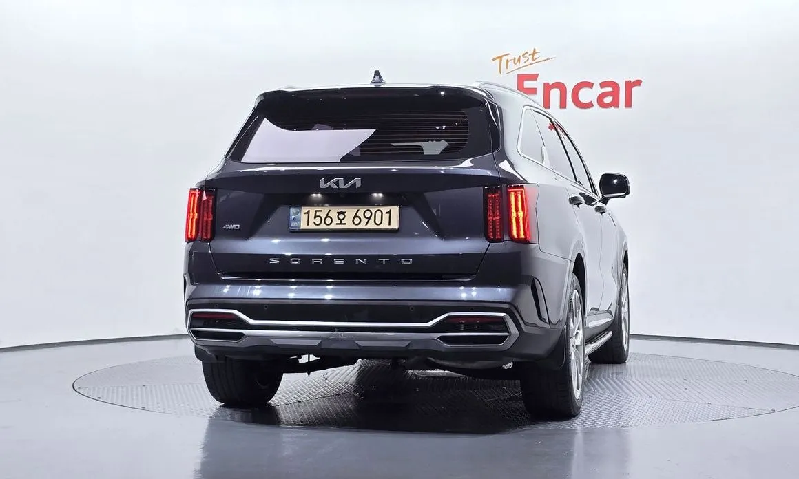 Kia Sorento — фото 4