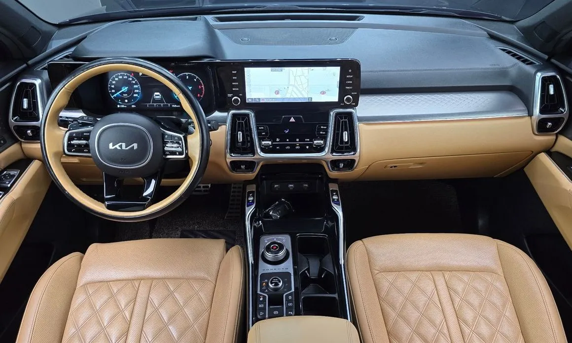 Kia Sorento — фото 9