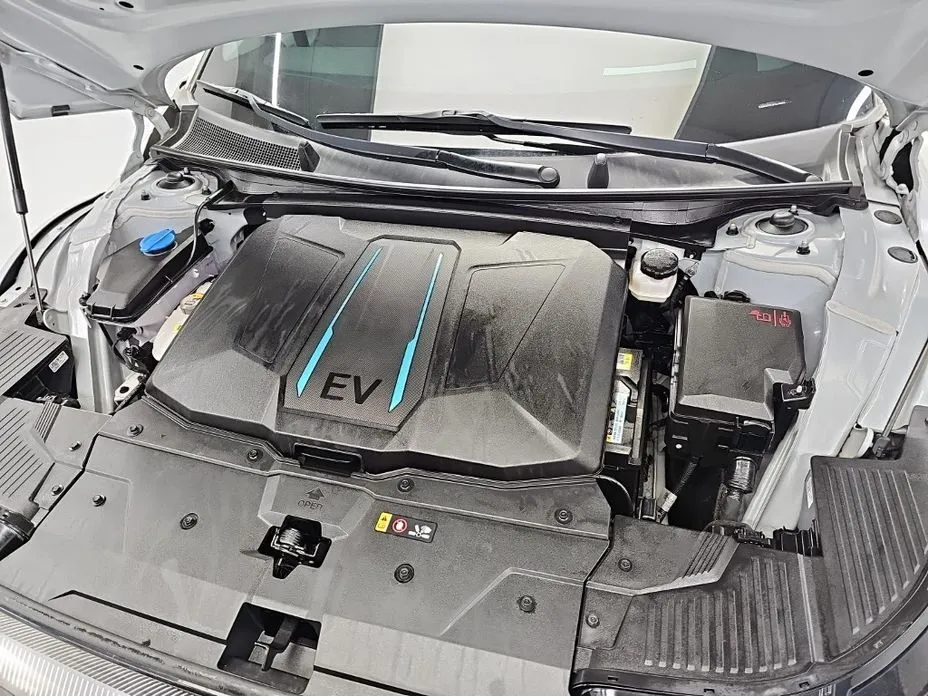 Hyundai Ioniq5 — фото 10