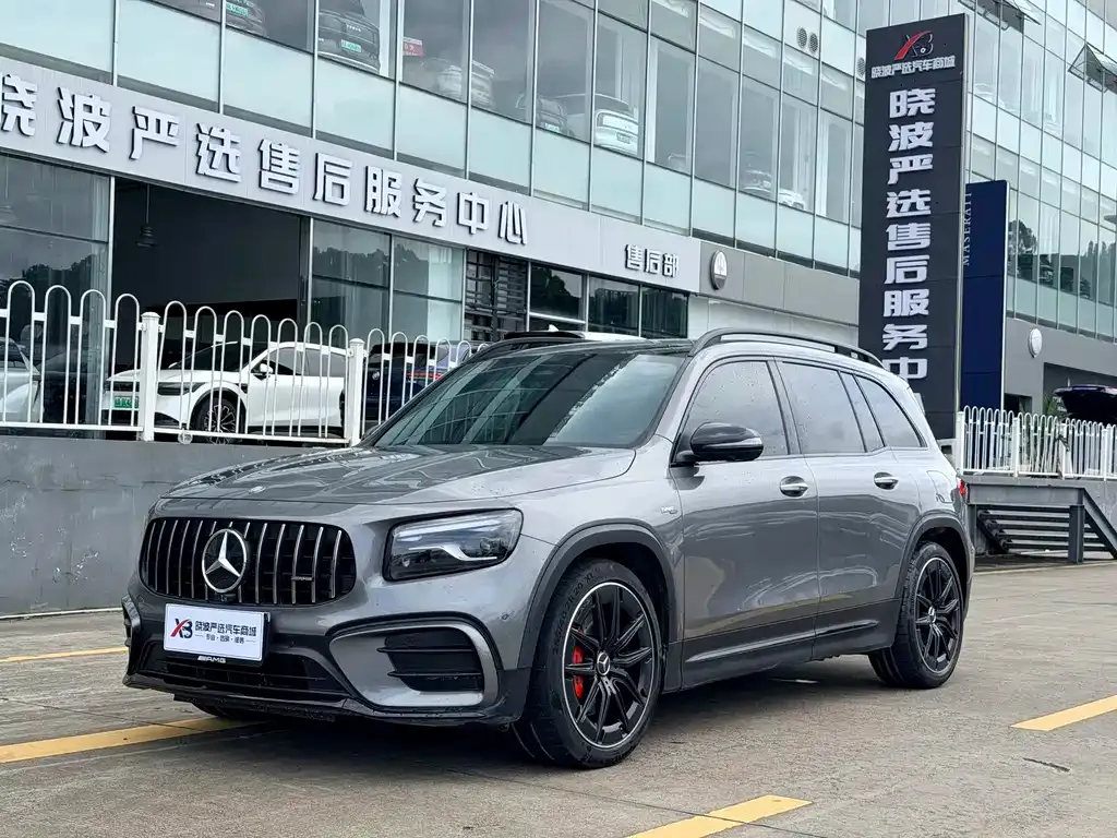 Mercedes-Benz GLB AMG — фото 1