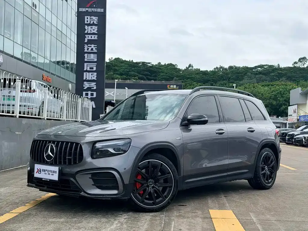Mercedes-Benz GLB AMG — фото 7