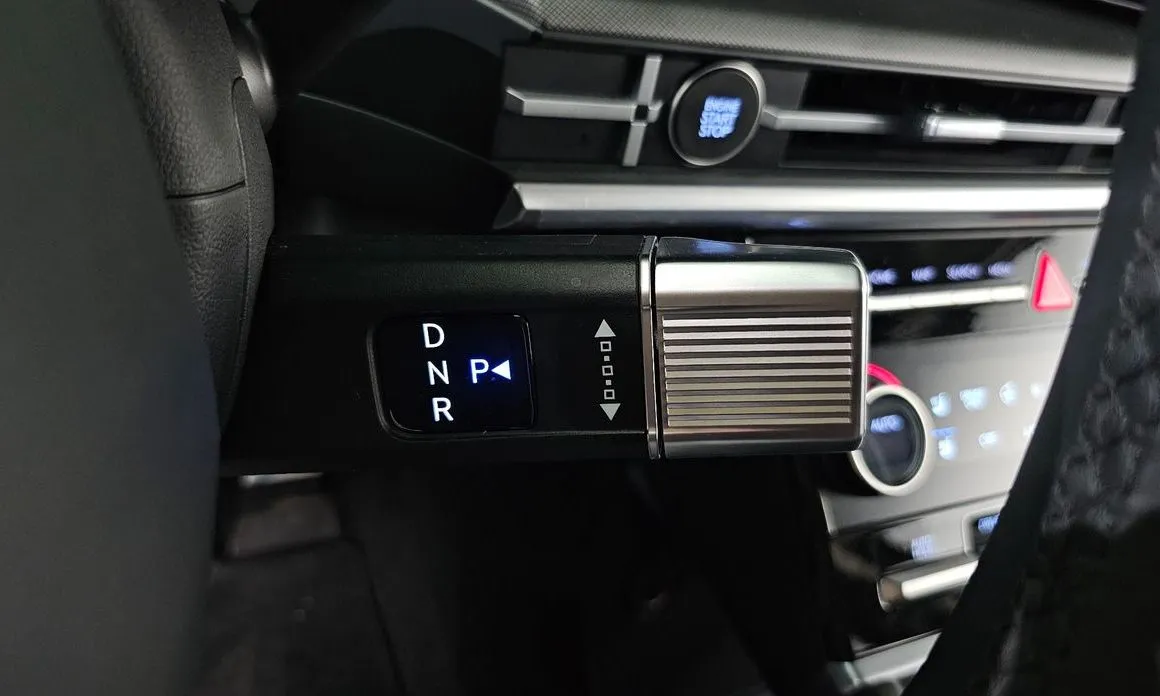 Hyundai Santafe — фото 2
