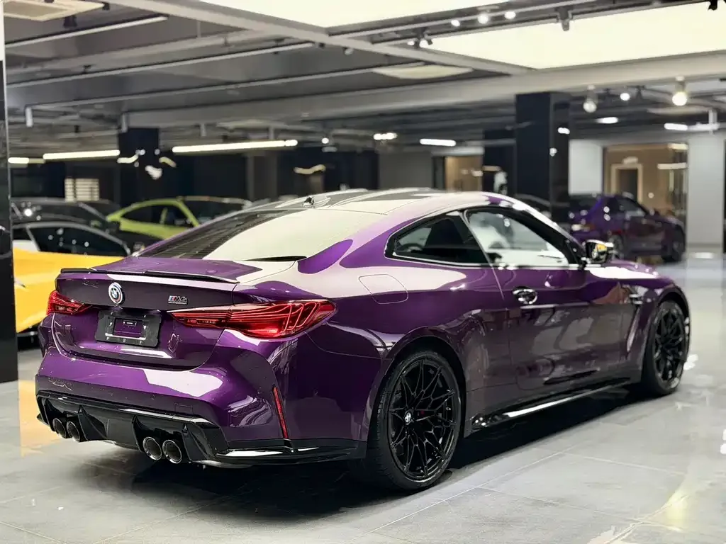 BMW M4 — фото 4