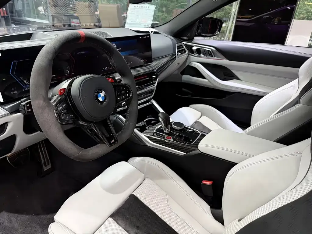 BMW M4 — фото 10