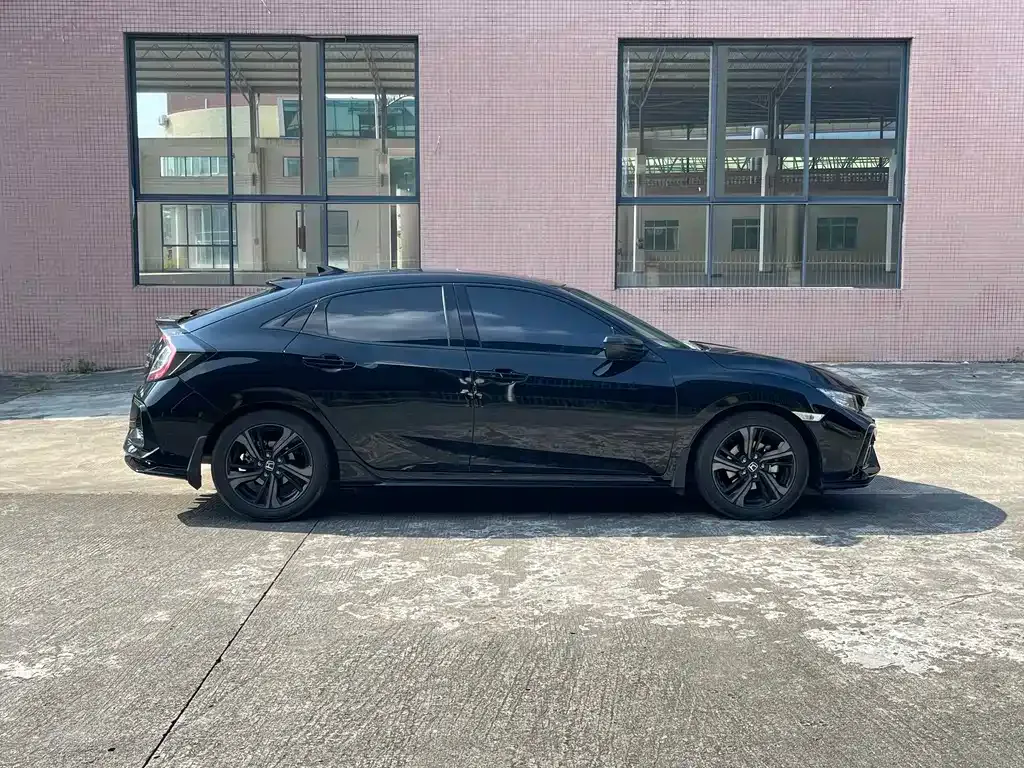 Honda Civic — фото 9