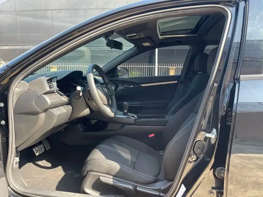 Honda Civic — фото 3