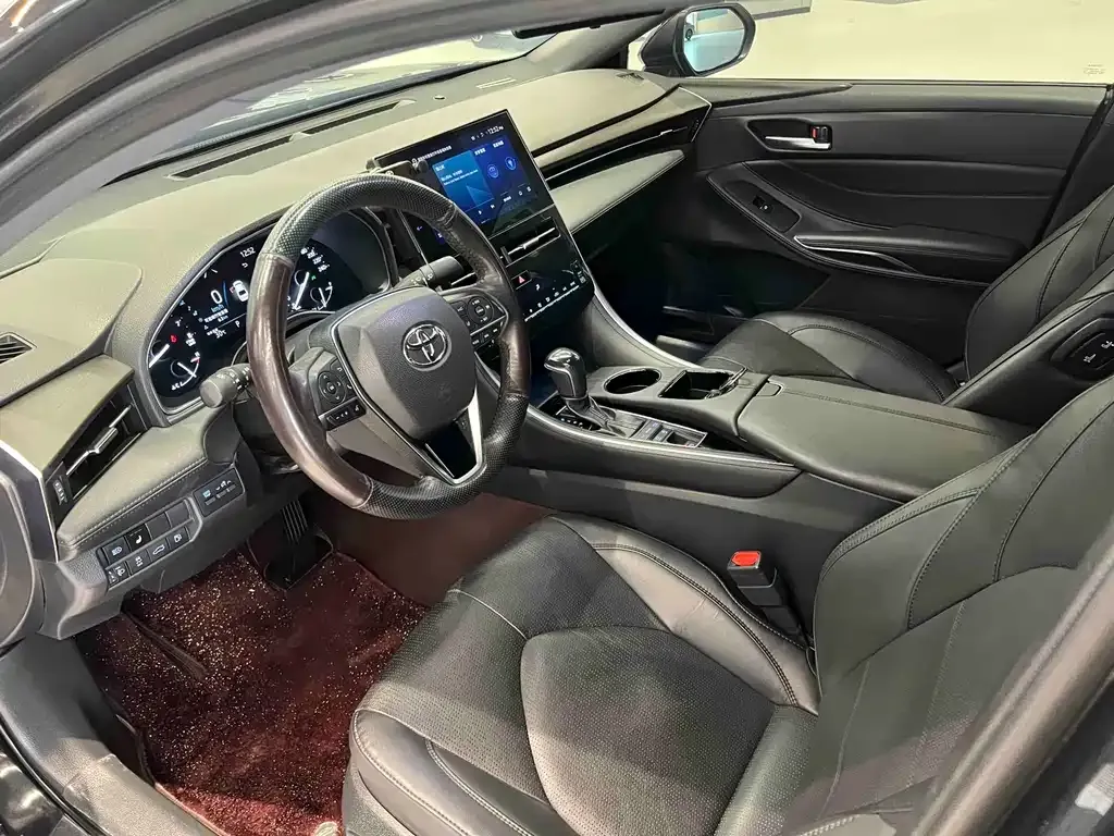 Toyota Avalon — фото 10