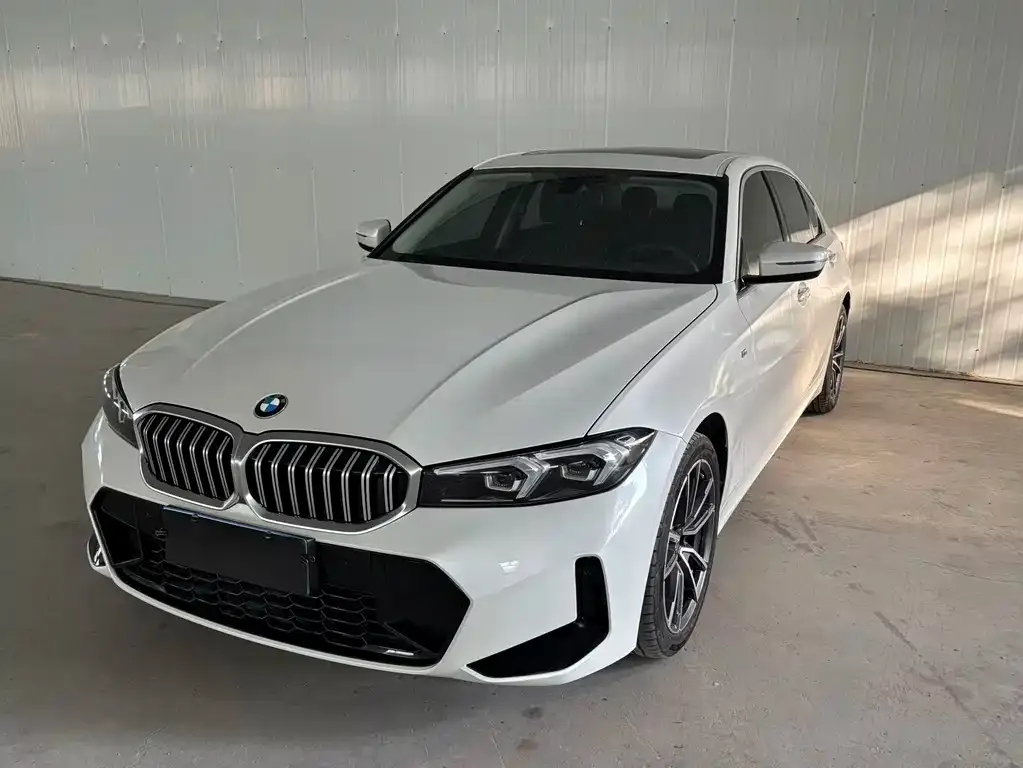 BMW 3 Series — фото 1