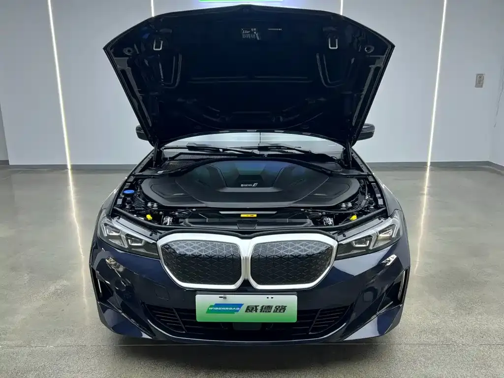 BMW i3 — фото 3