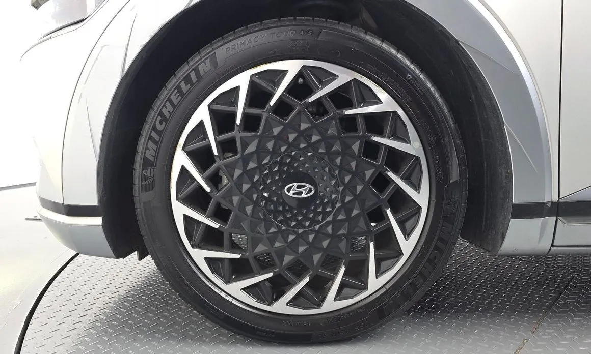 Hyundai Ioniq5 — фото 4