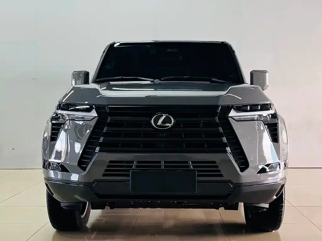 Lexus GX — фото 1