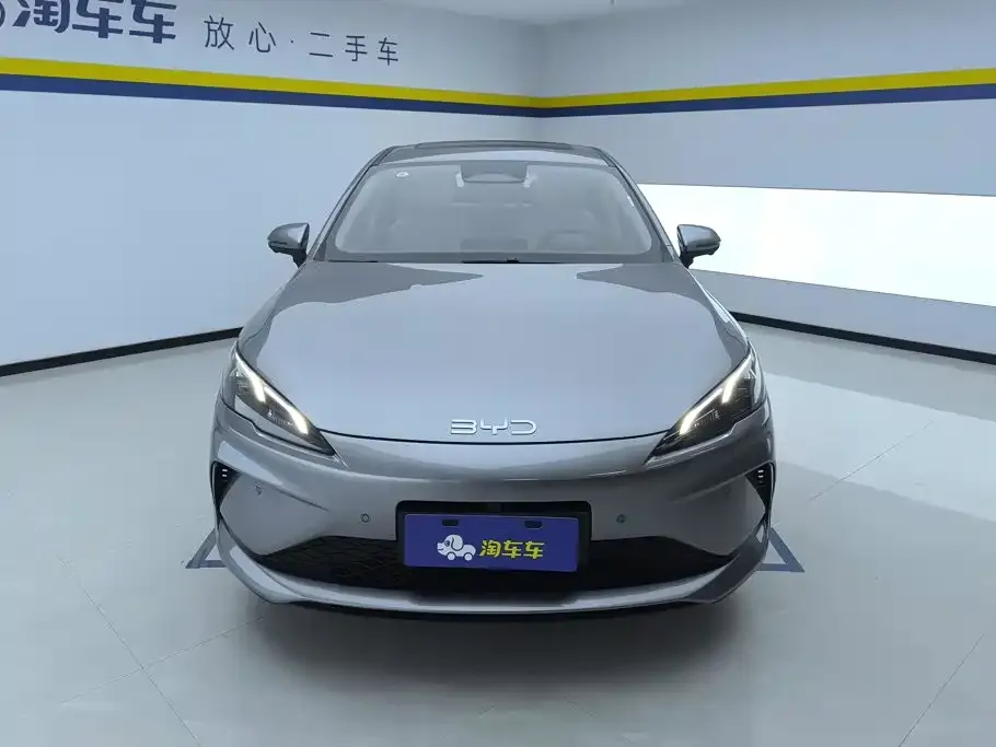 BYD Seal 05 DM-i — фото 10