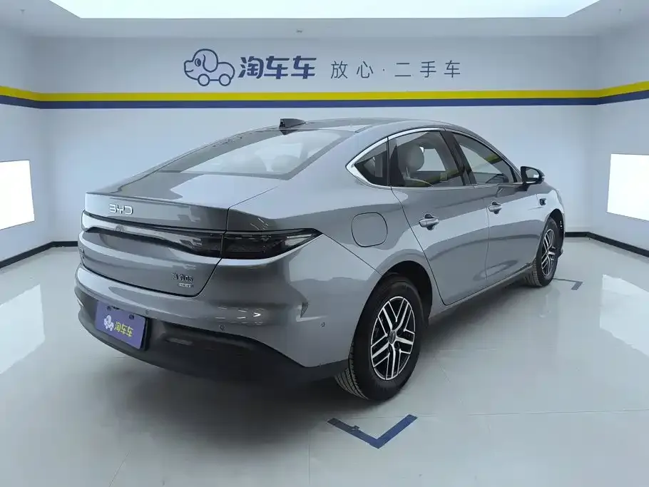 BYD Seal 05 DM-i — фото 4