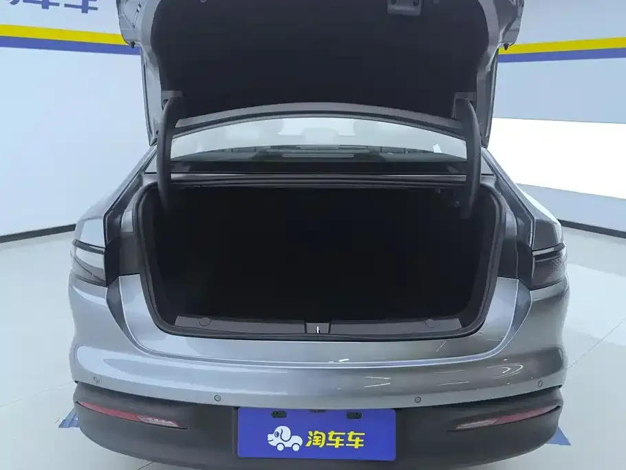 BYD Seal 05 DM-i — фото 9