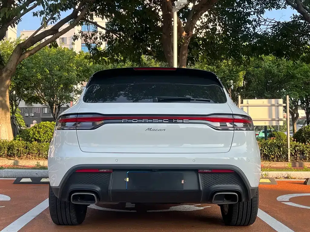 Porsche Macan — фото 5