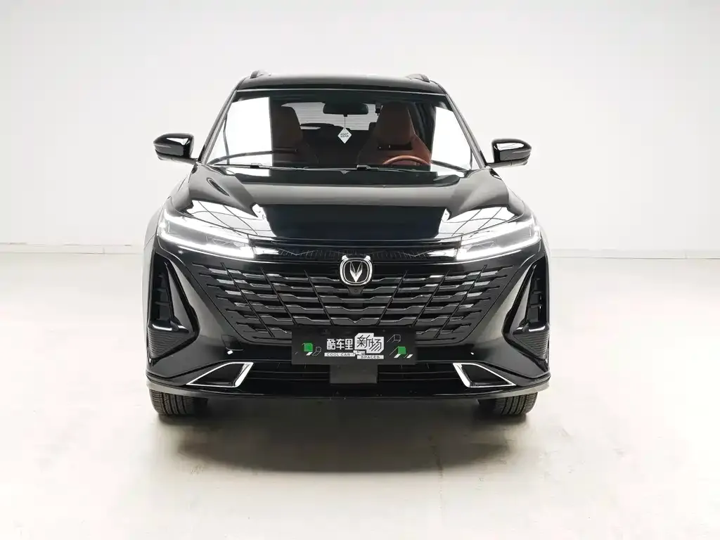 Changan CS75 PLUS — фото 4