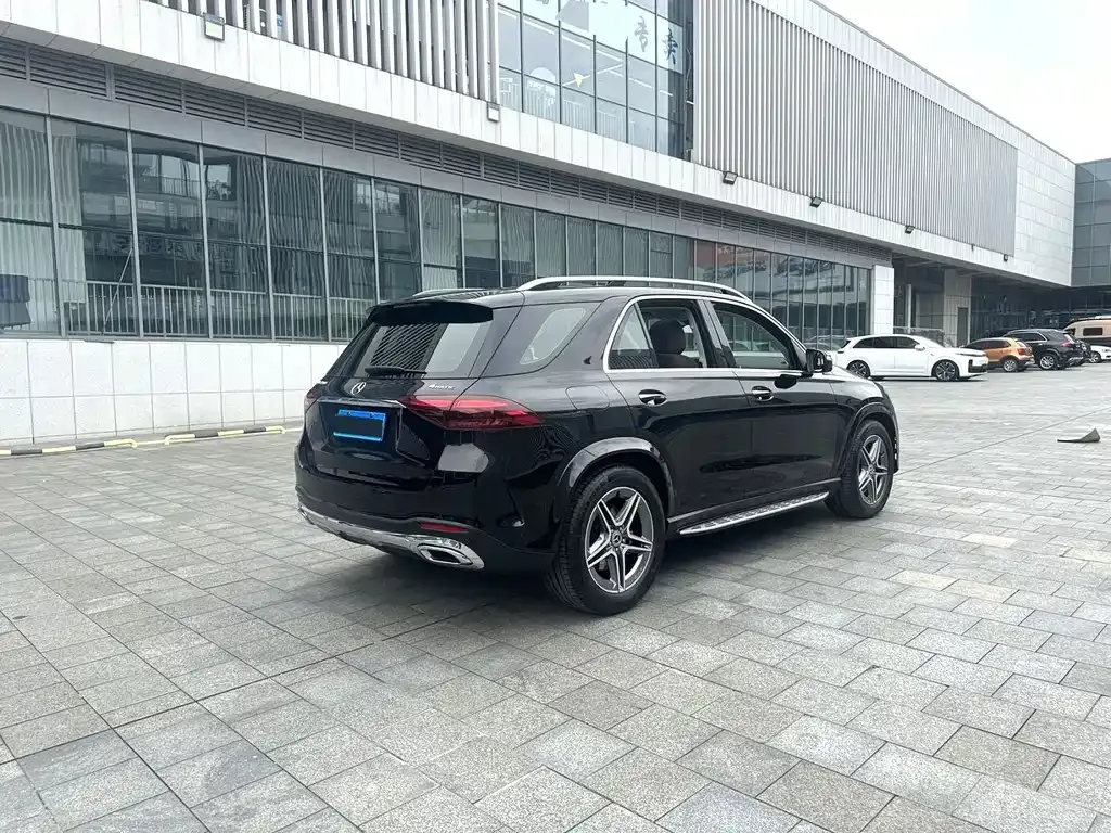 Mercedes-Benz GLE (Import) — фото 9