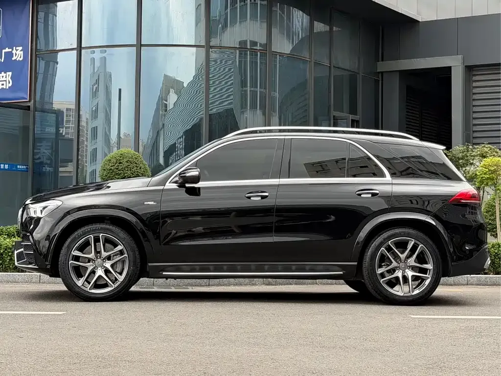 Mercedes-Benz GLE AMG — фото 3