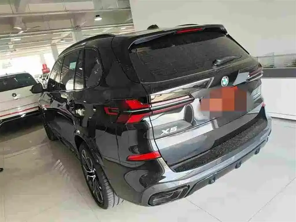BMW X5 — фото 2