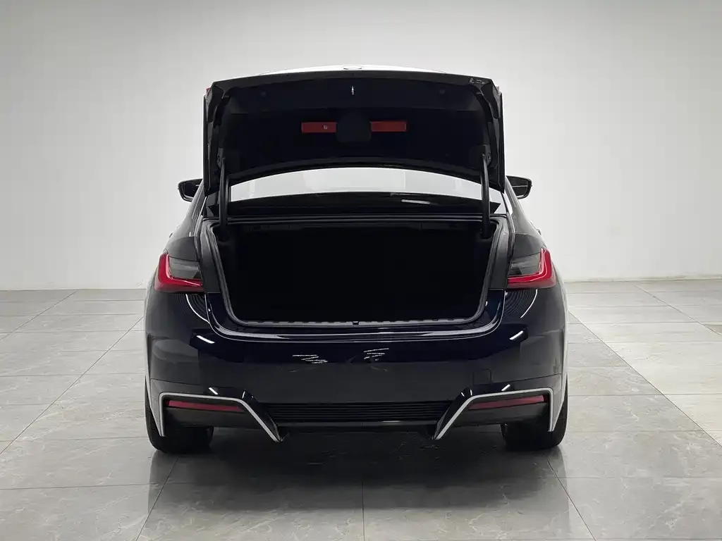 BMW i3 — фото 2