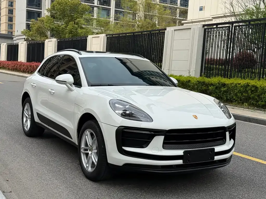 Porsche Macan — фото 9