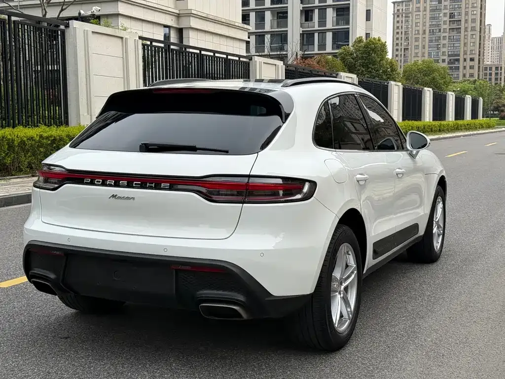 Porsche Macan — фото 5