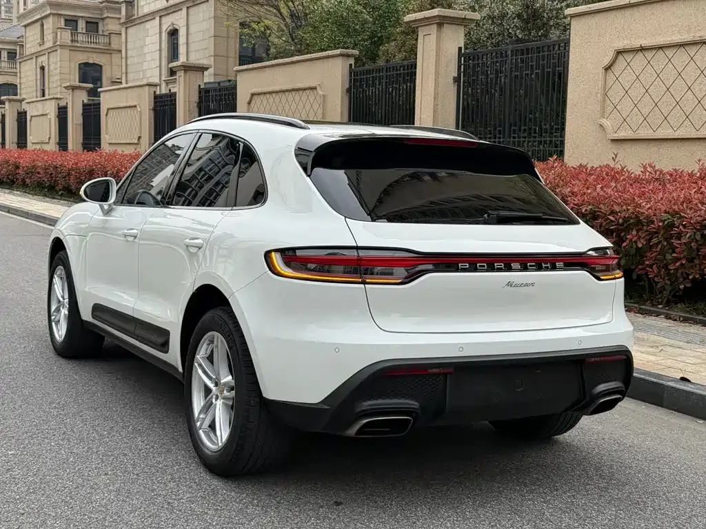 Porsche Macan — фото 6