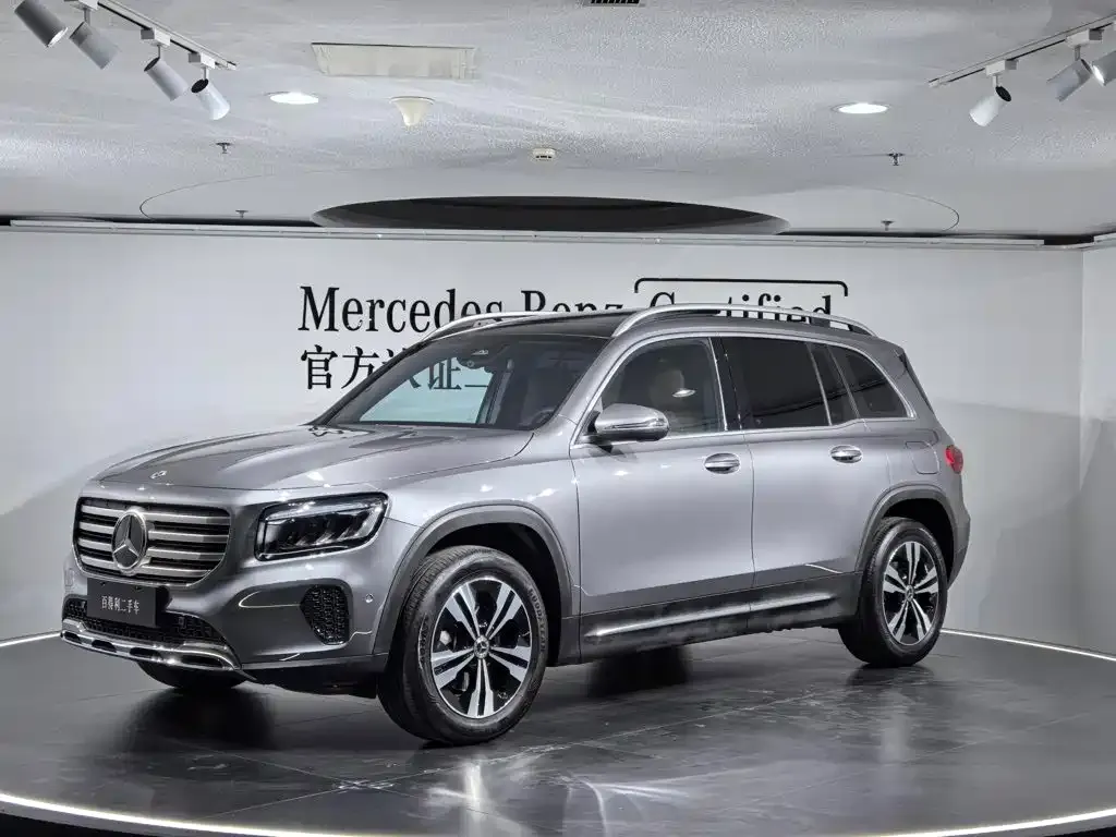 Mercedes-Benz GLB — фото 10