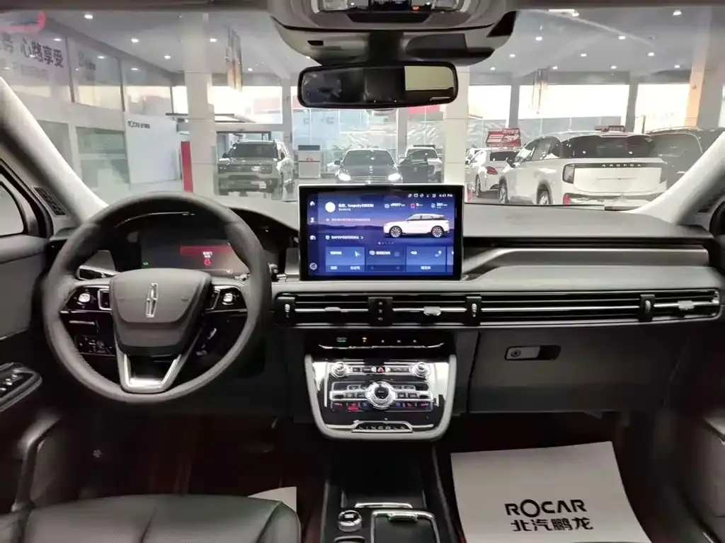 Lincoln Corsair Hybrid — фото 10